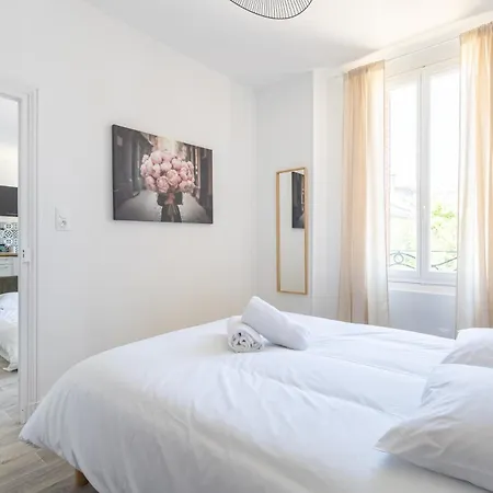 Curie 1er - Cosy & Calme A 5 Min De La Gare Apartment *