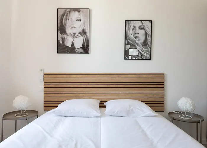 Curie 1er - Cosy & Calme A 5 Min De La Gare Appartement