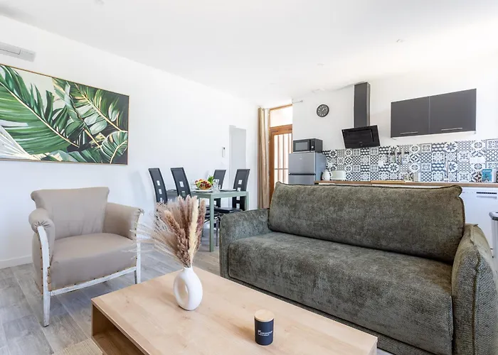 Appartement Curie 1er - Cosy & Calme A 5 Min De La Gare *